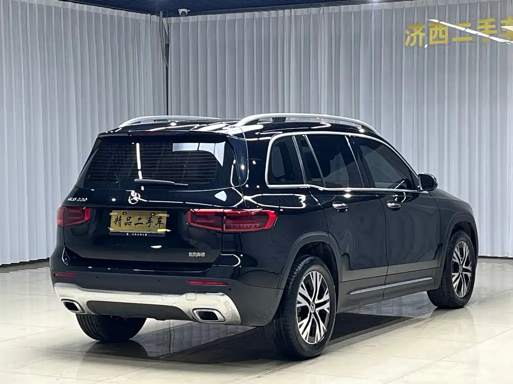 Mercedes-Benz GLB — миниатюра 7
