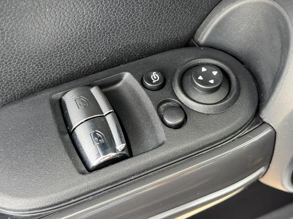 MINI Mini — миниатюра 8