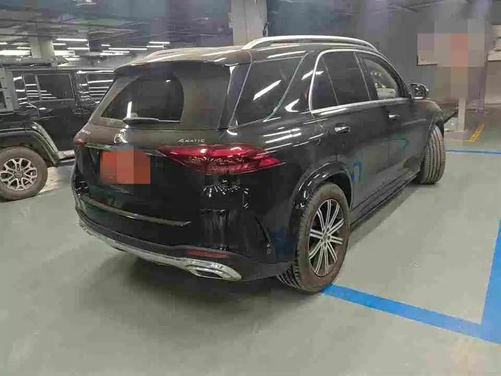 Mercedes-Benz GLE (Import) — миниатюра 2