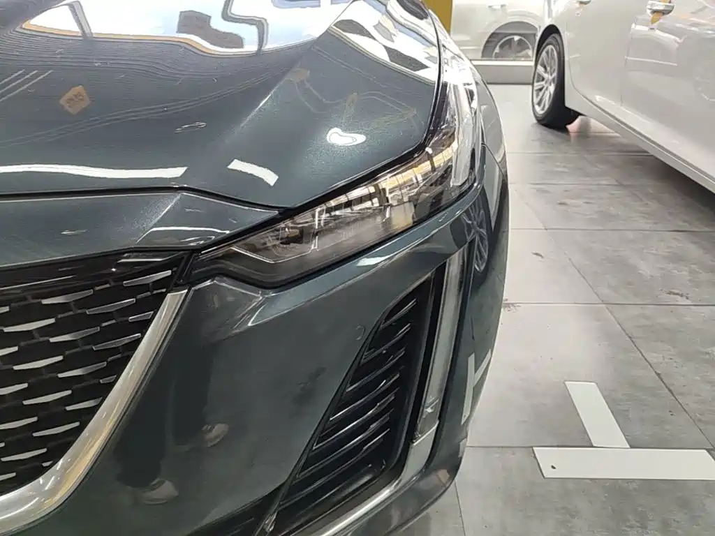 Cadillac CT5 — миниатюра 24