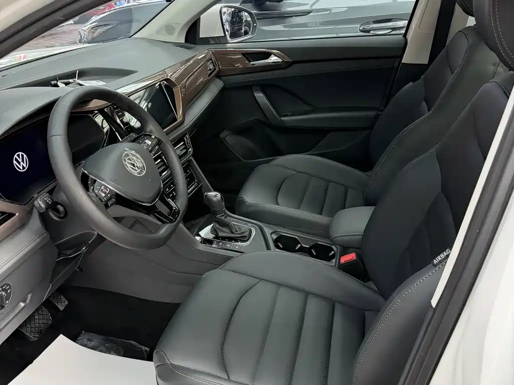 Volkswagen Tharu — миниатюра 12