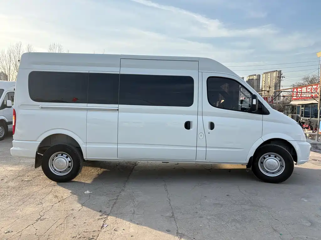 SAIC MAXUS XINTU V80