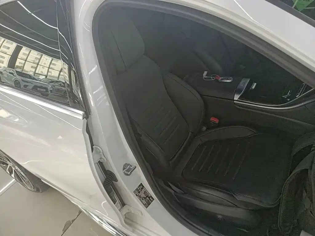 Mercedes-Benz C-Class New Energy — миниатюра 25