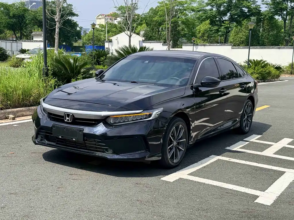 Купить Honda Inspire
