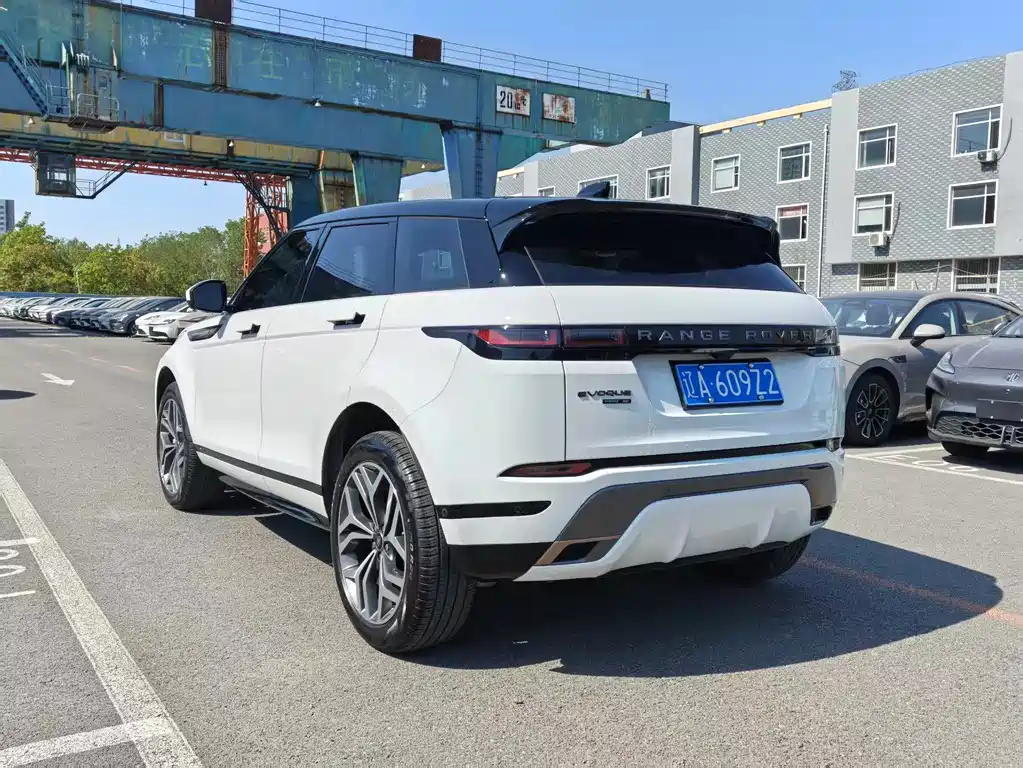 Land Rover Evoque — миниатюра 7