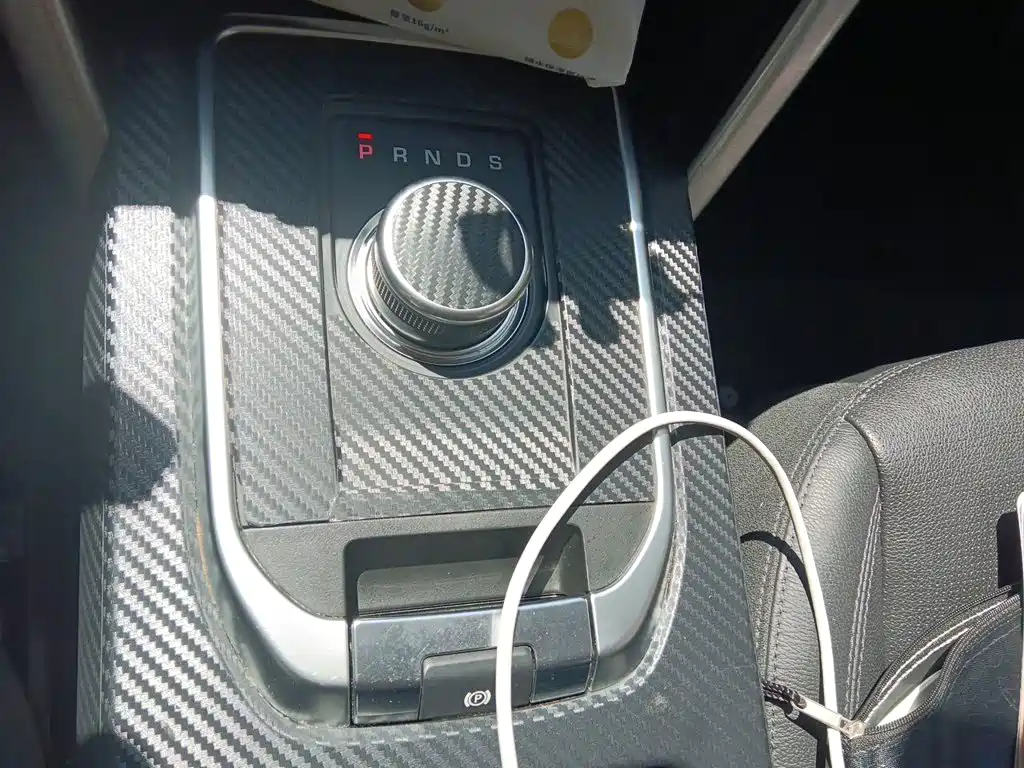 Land Rover Discovery Sport — миниатюра 15