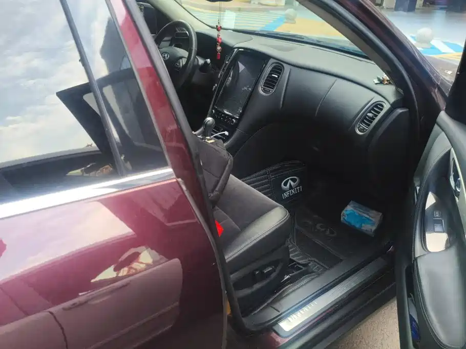 Infiniti QX50 — миниатюра 8