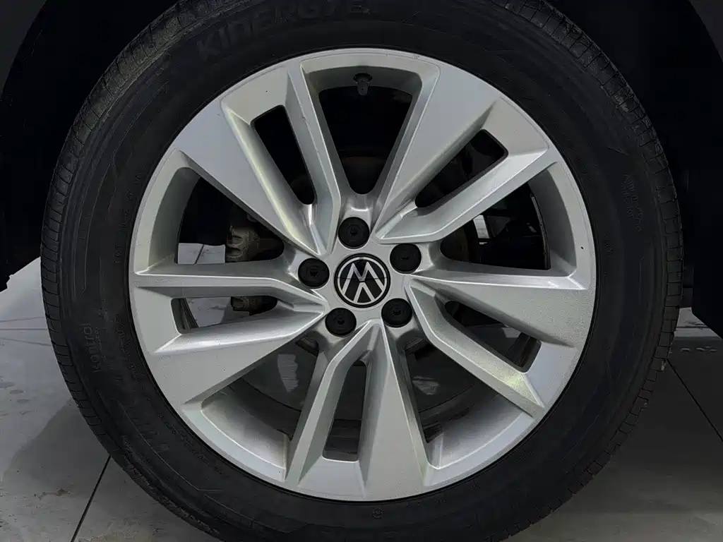 Volkswagen T-Cross — миниатюра 19