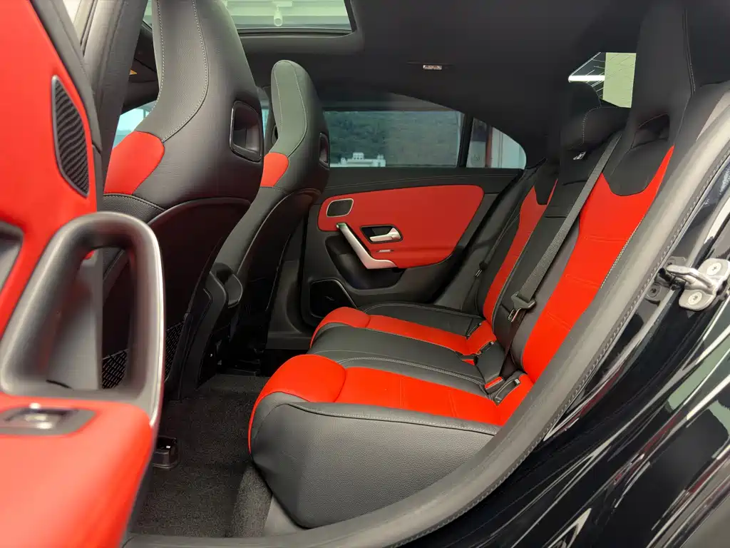 Mercedes-Benz CLA AMG — миниатюра 16