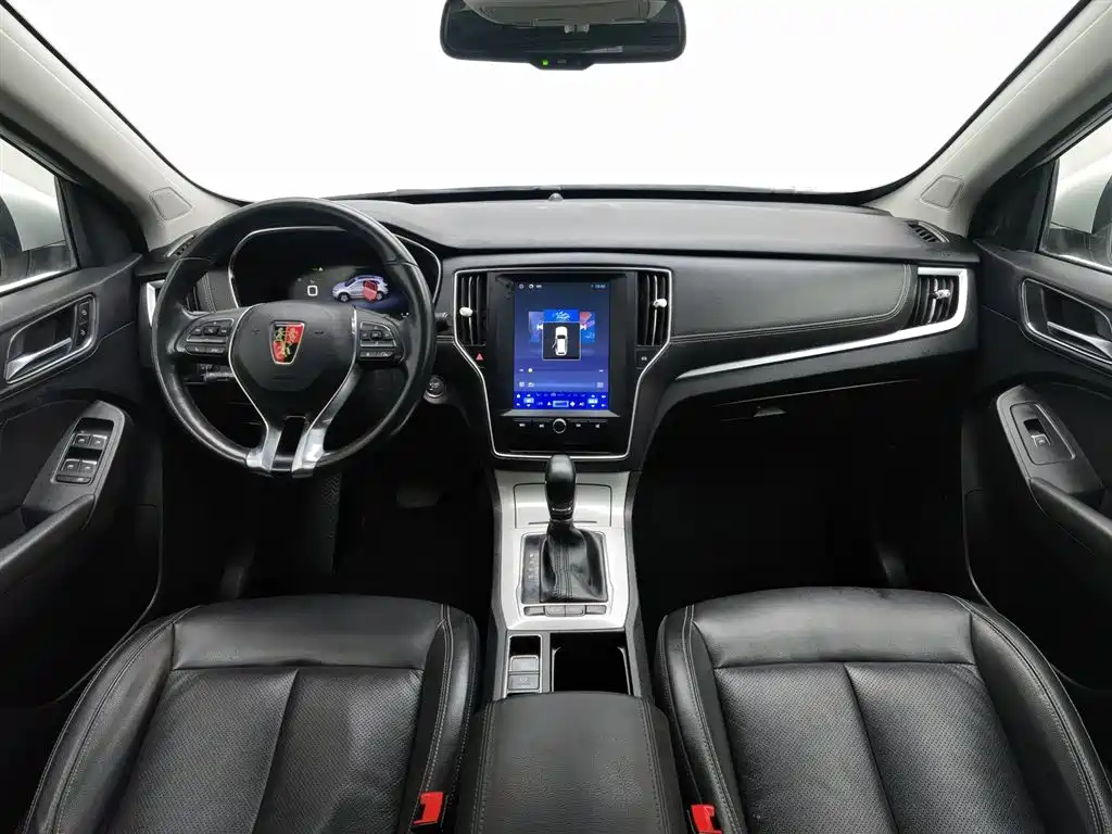 ROEWE RX5 NEW ENERGY