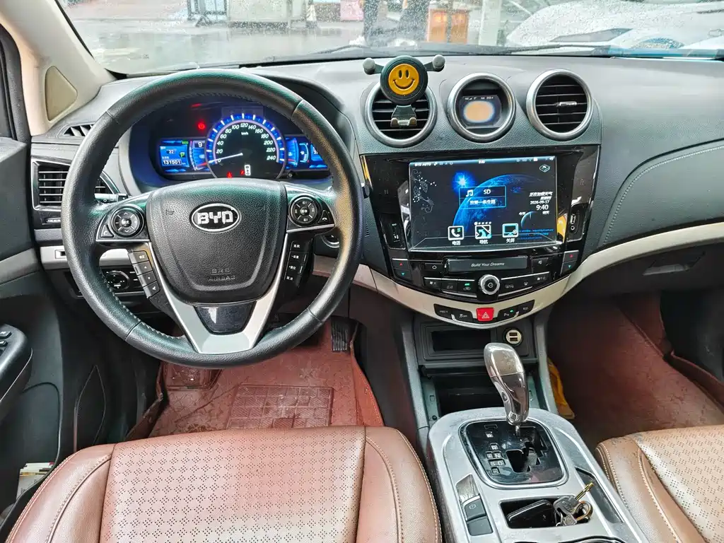 BYD S7 — миниатюра 4