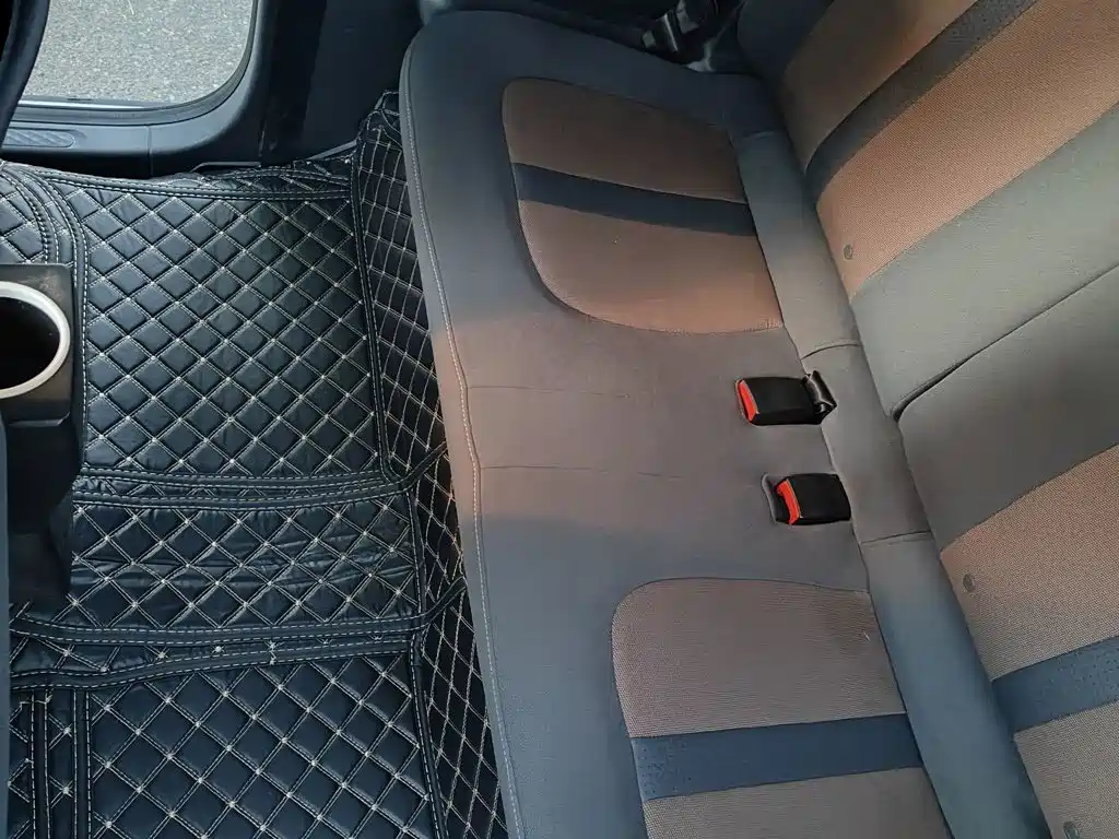 Wuling MINIEV — миниатюра 13