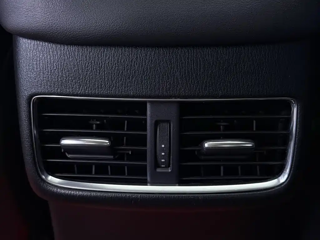 Mazda Atenza — миниатюра 16
