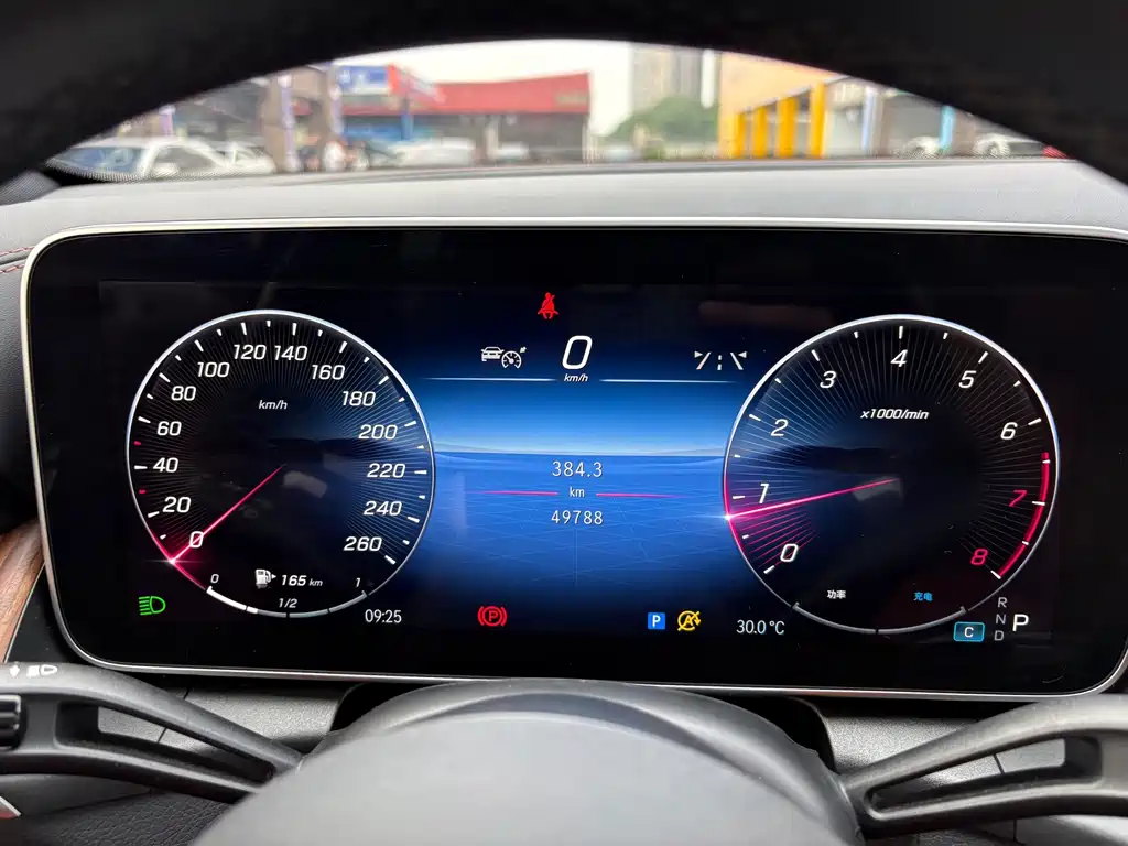 Mercedes-Benz GLC — миниатюра 16