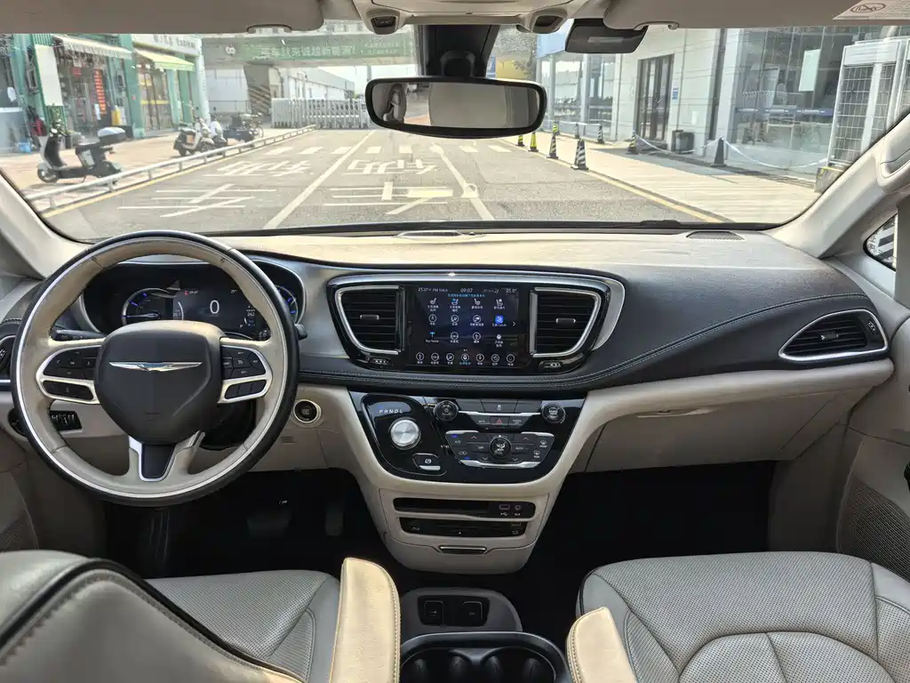 Chrysler Grand VoyagerPHEV PHEV 2018 3.6L