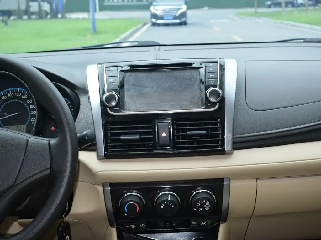 Toyota Vios — миниатюра 18