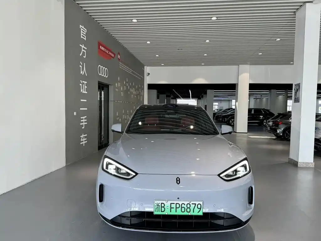 AITO AITO M5 — миниатюра 2