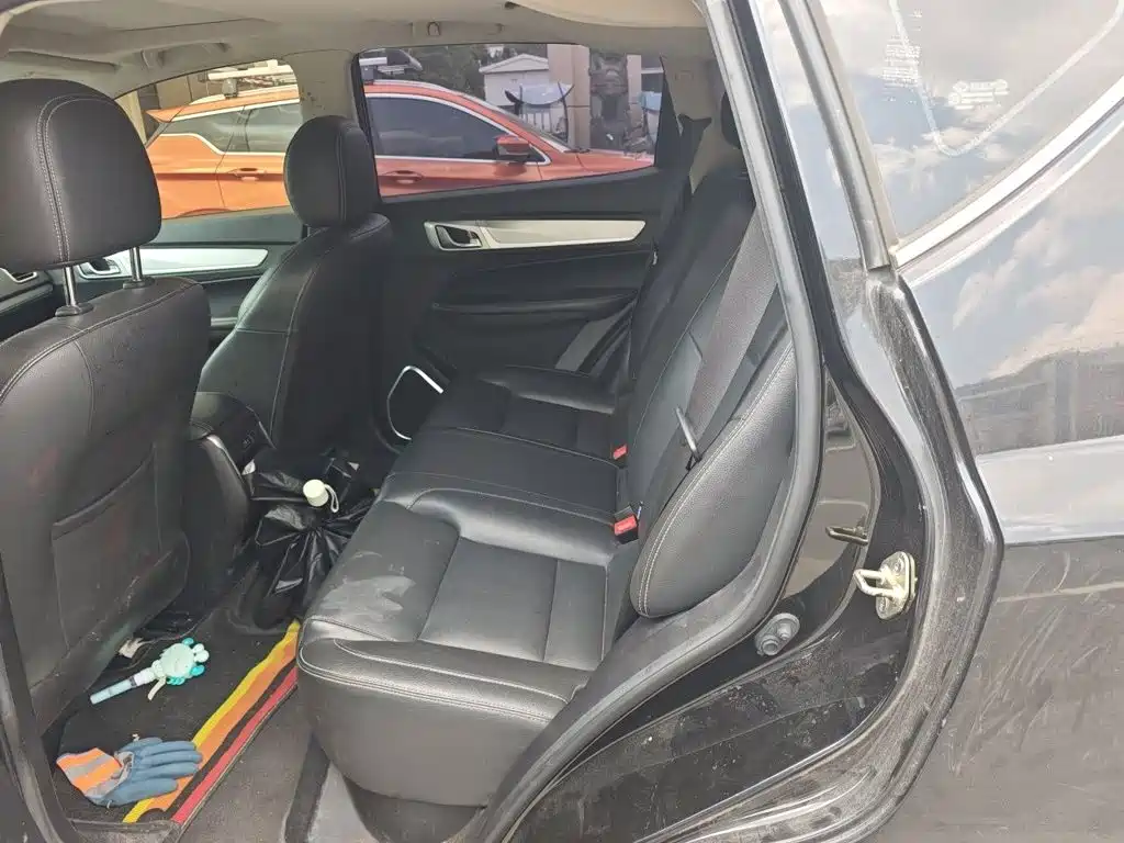 Geely Vision X6 — миниатюра 13