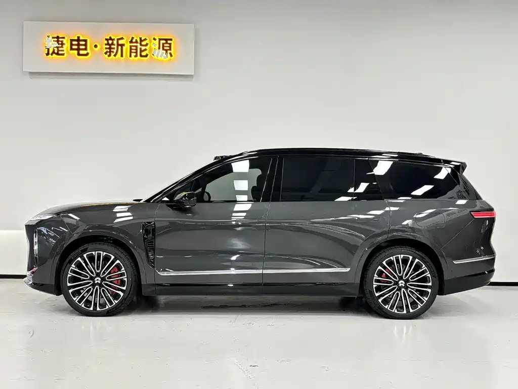 NIO ES8 2026 мест Executive
