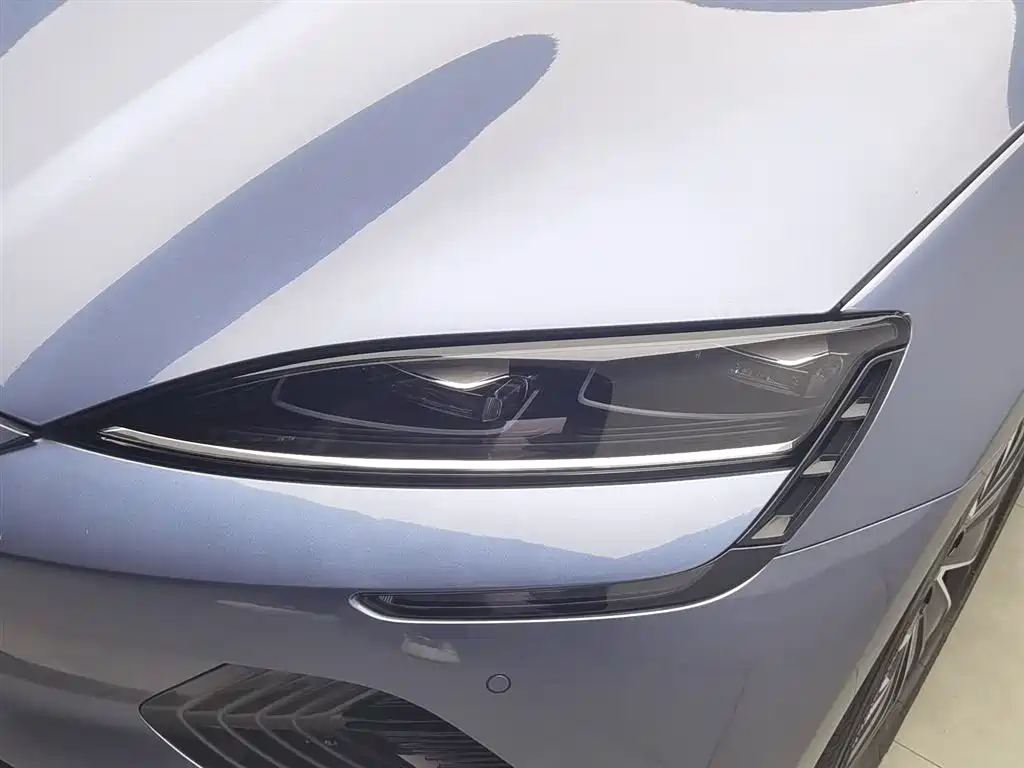 BYD Seal 2023 Champion 700km Luxury