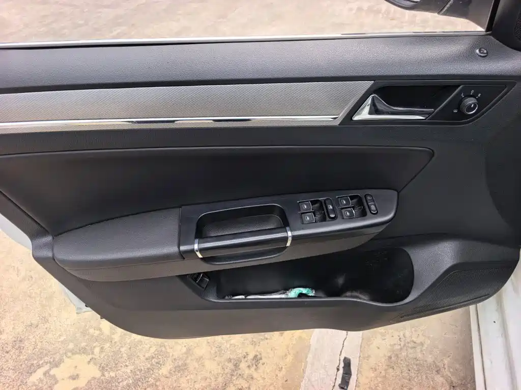 Volkswagen Bora — миниатюра 6