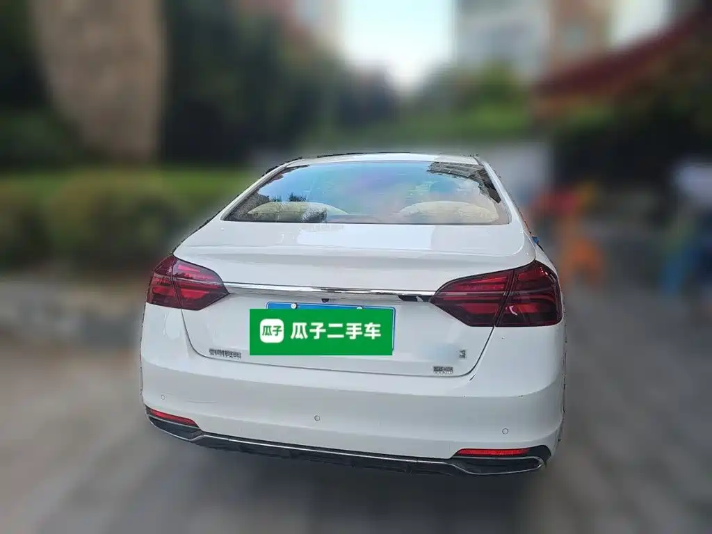 Geely Emgrand — миниатюра 3