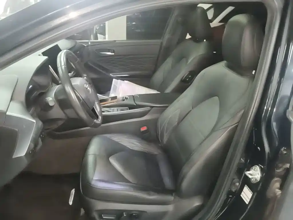 Toyota Avalon — миниатюра 15