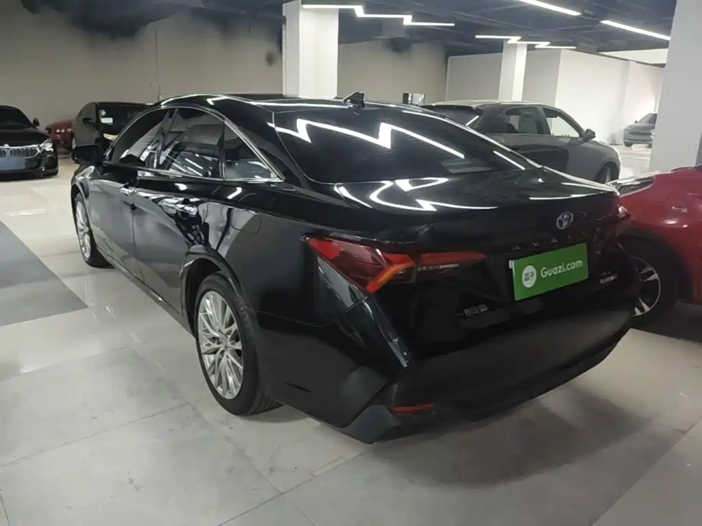 Toyota Avalon — миниатюра 5
