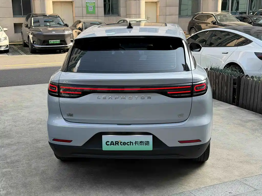 Leapmotor Leapmotor C11 — миниатюра 4
