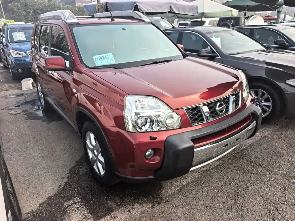 Nissan X-Trail — миниатюра 3