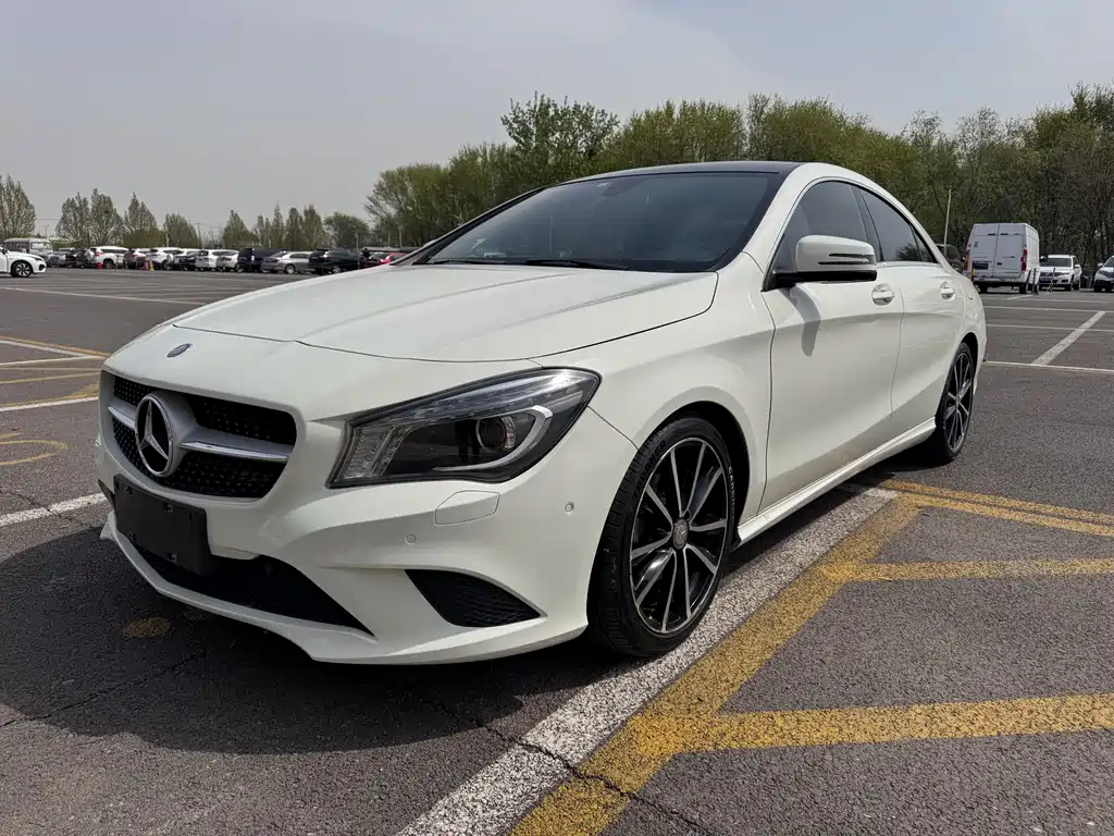 Mercedes-Benz CLA (Import) 2015