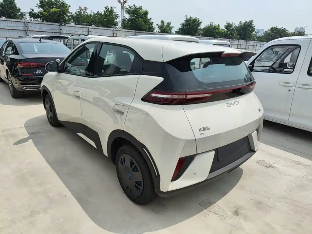 BYD Seagull 2025 Smart Drive 305km
