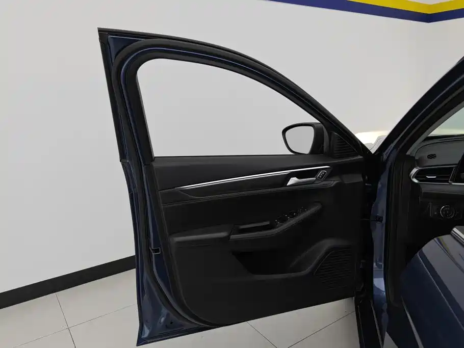 Ford Escort — миниатюра 7