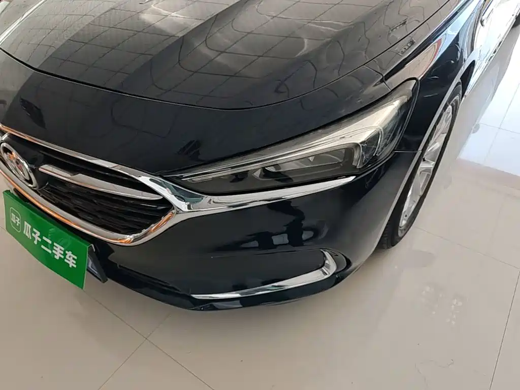 Buick LaCrosse — миниатюра 24