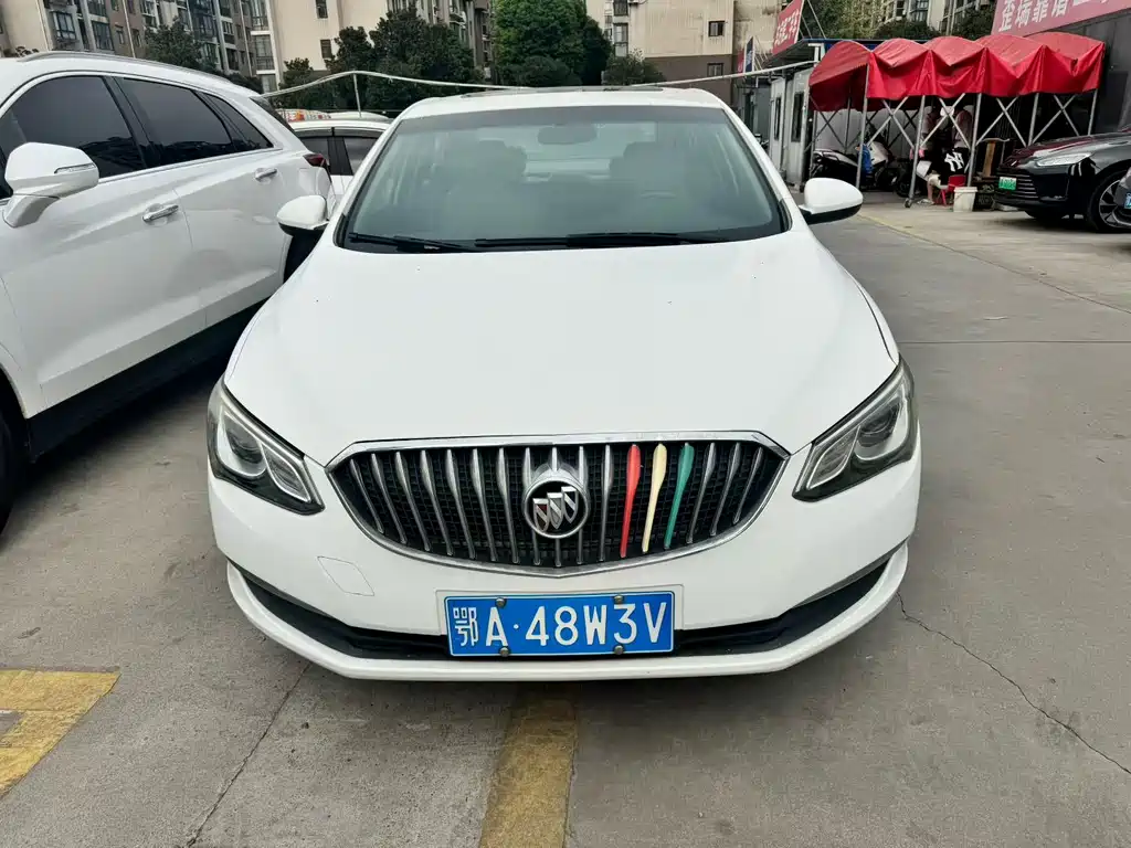 Buick Excelle — миниатюра 2