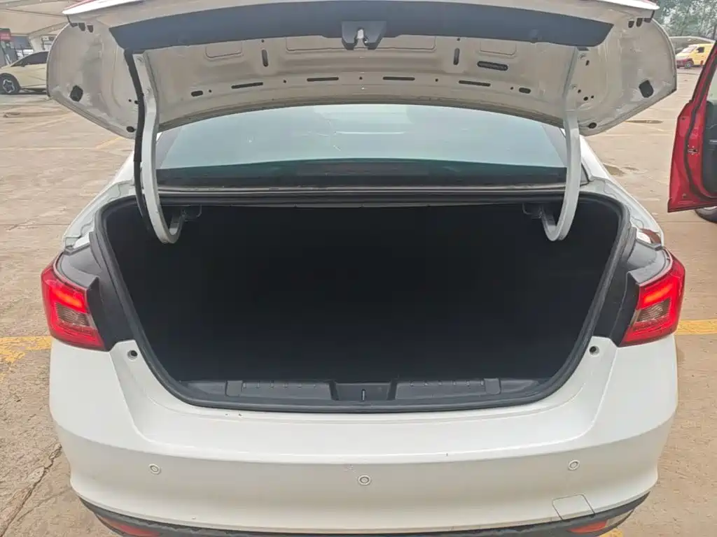 Chery Arrizo 5 — миниатюра 19