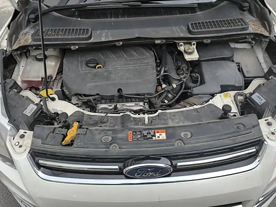 Ford Kuga — миниатюра 10