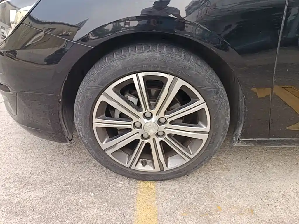 Peugeot 408 — миниатюра 23