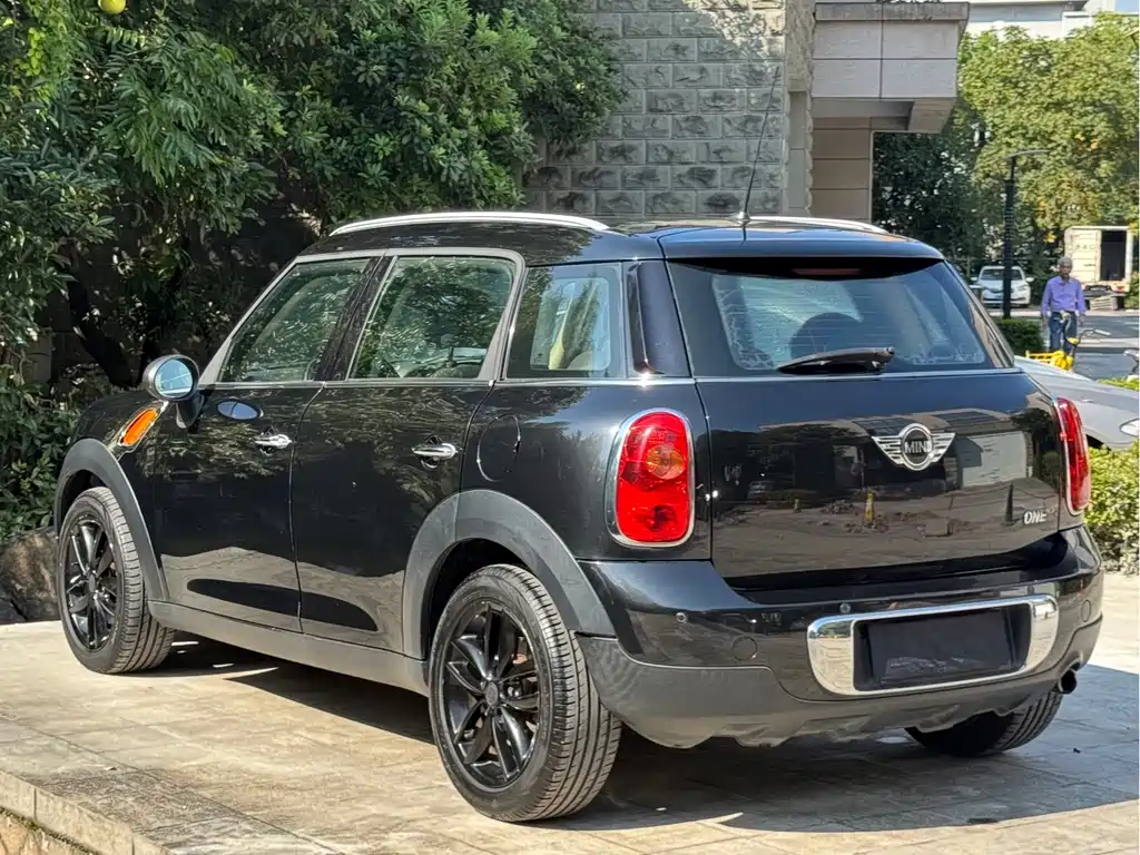 MINI Mini Countryman — миниатюра 7