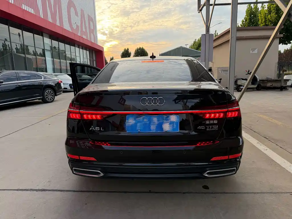 Audi A6L — миниатюра 13