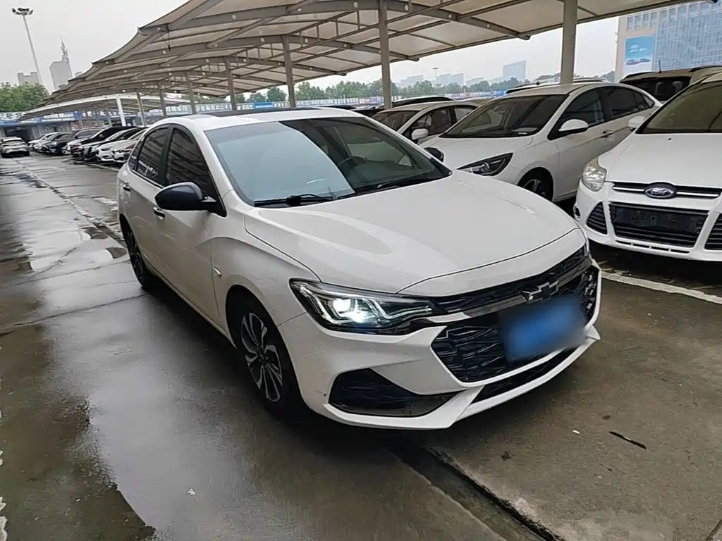 Chevrolet Monza — миниатюра 4