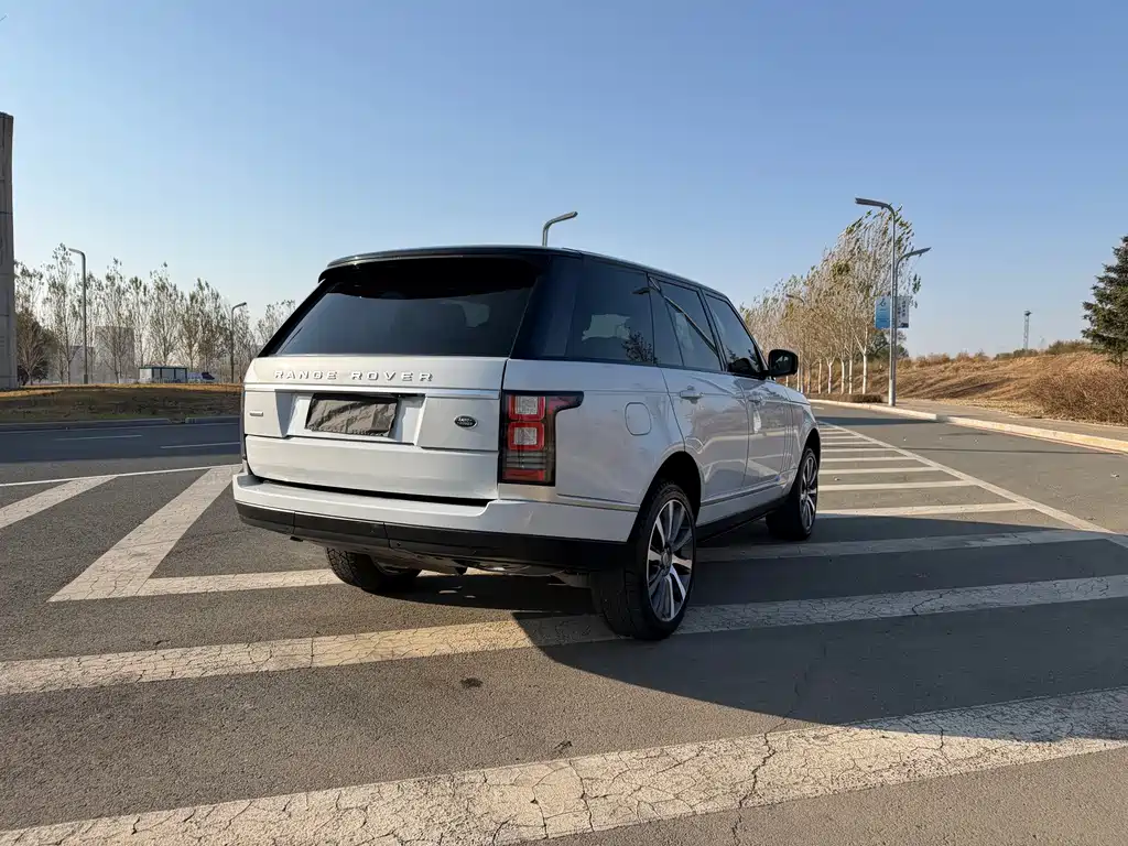 Land Rover Range Rover — миниатюра 6