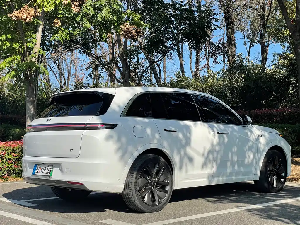 Li Auto IDEAL L7