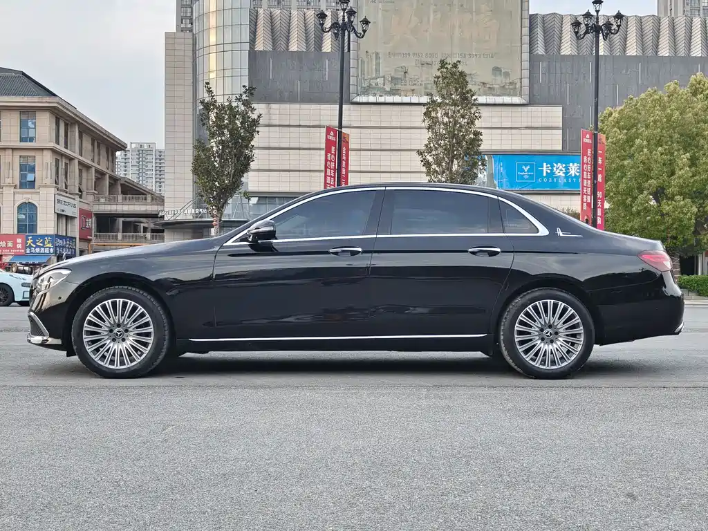 Mercedes-Benz E-Class E 2023 E 300 L Luxury