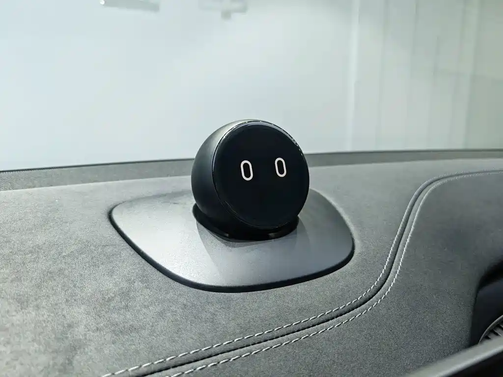 NIO EC6 — миниатюра 10