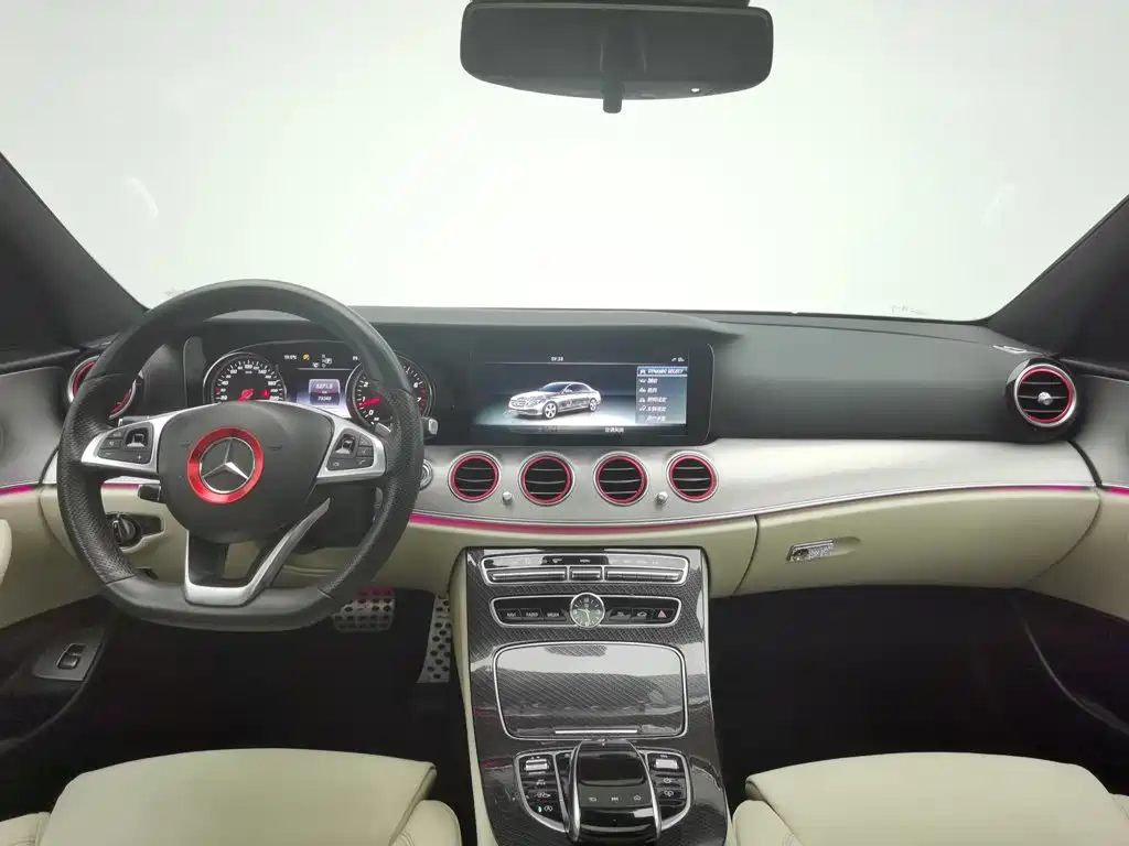 Mercedes-Benz E-Class — миниатюра 5