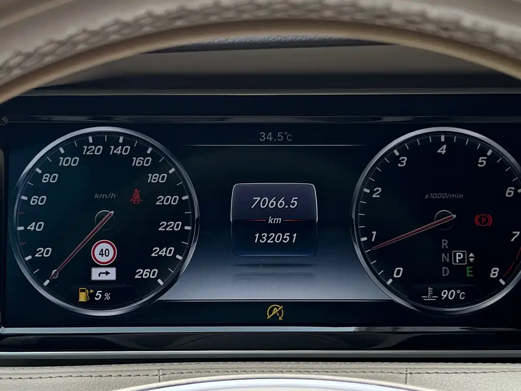 Mercedes-Benz S-Class — миниатюра 9