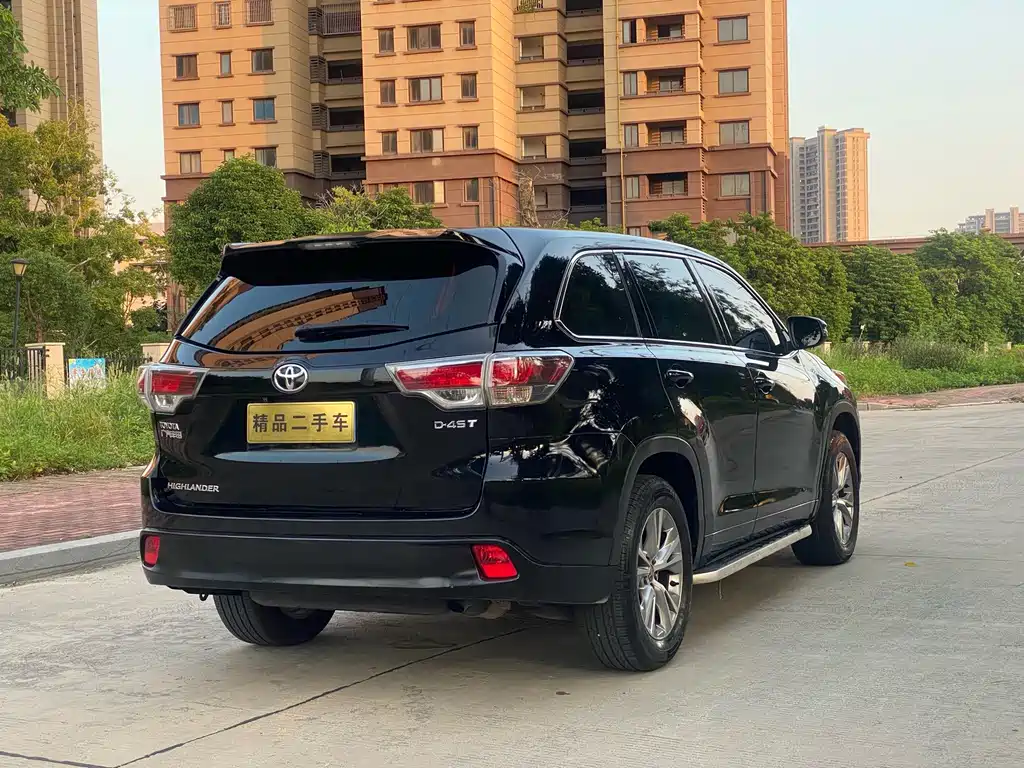 Toyota Highlander — миниатюра 7