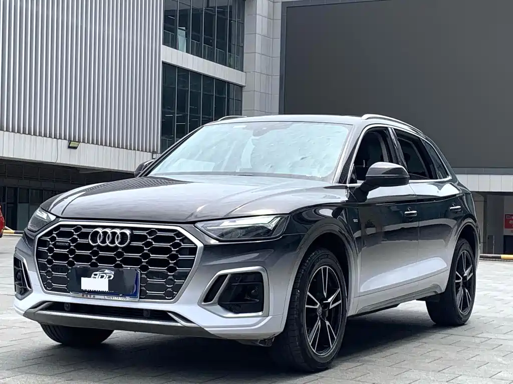 Купить Audi Q5L