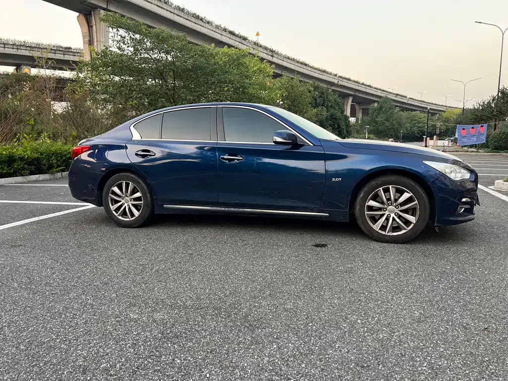 Infiniti Q50L — миниатюра 4
